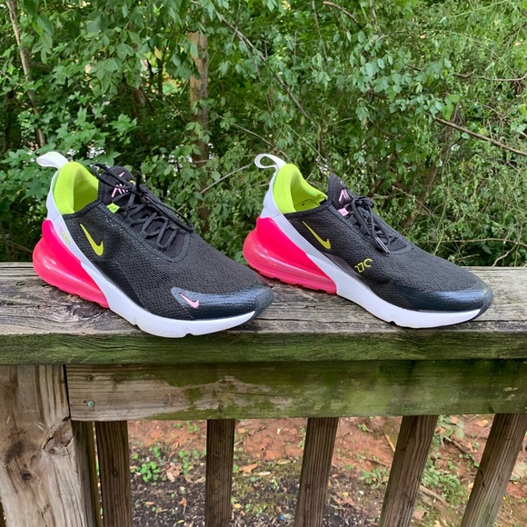 Wmns Nike Air Max 270 Sz (9.5 women) - Picture 3 of 8